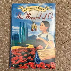 The Wizard of Oz Book with Necklace
L Frank Baum